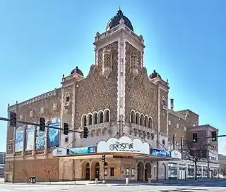 Rose Blumkin Performing Arts Center