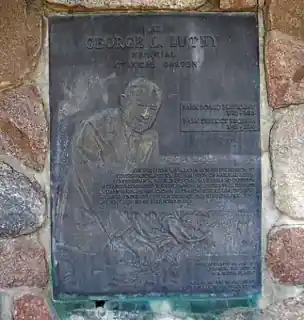 George L. Luthy Memorial Botanical Garden