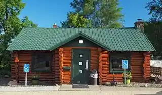Log Cabin (Oak Park Heights, Minnesota)