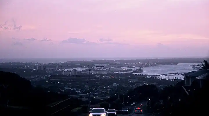 A local view of Aiea, HI