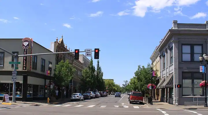 A local view of Albany, OR