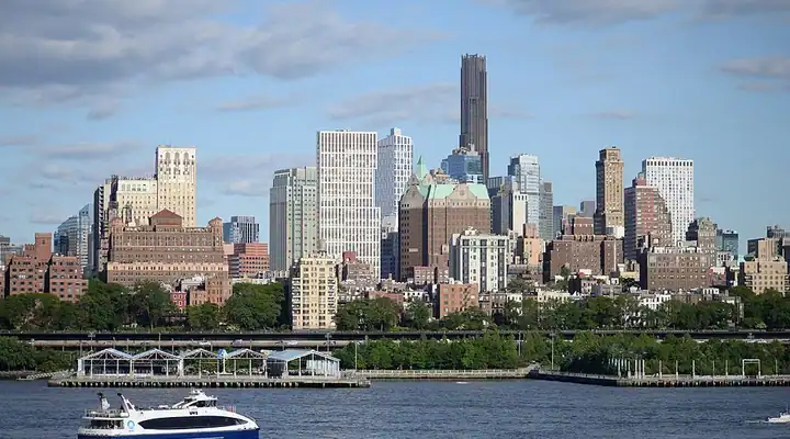 A local view of Brooklyn, NY