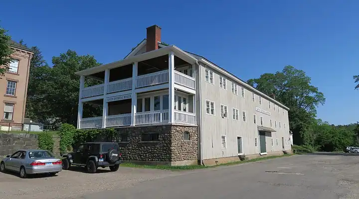 A local view of Canton, CT