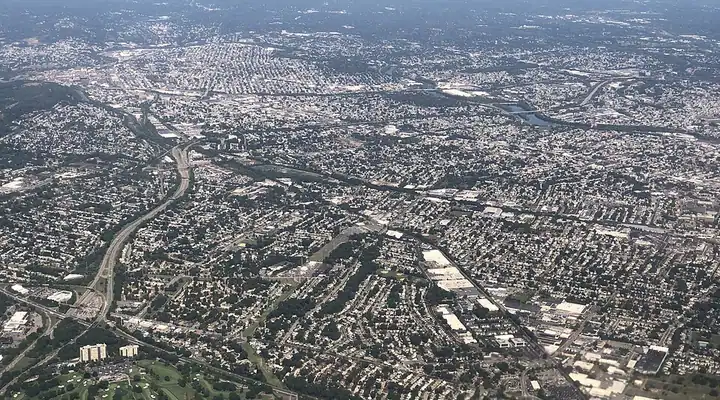A local view of Clifton, NJ