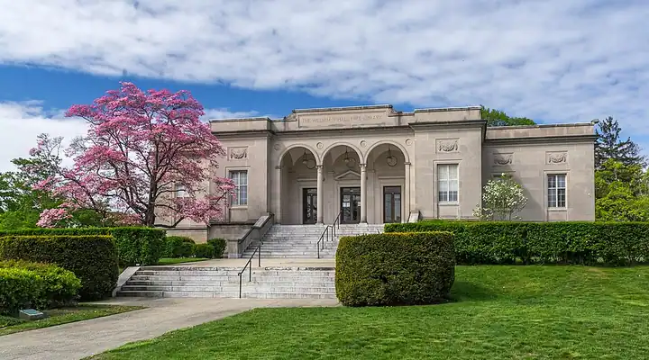 A local view of Cranston, RI