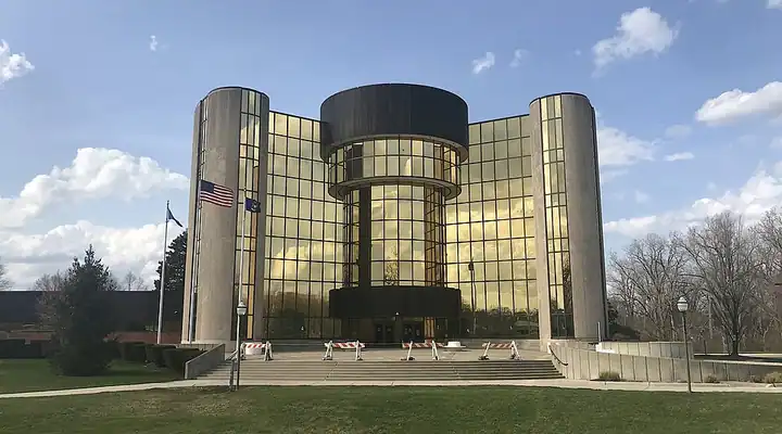 A local view of Livonia, MI
