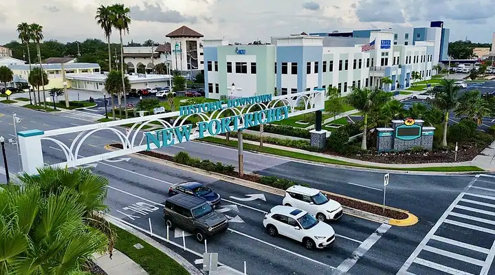 A local view of New Port Richey, FL