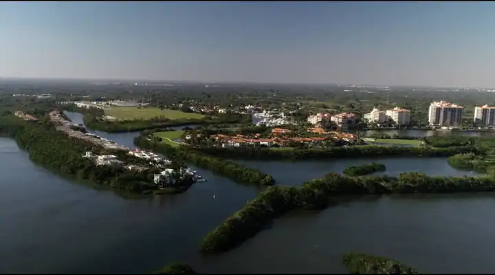 A local view of Palmetto Bay, FL