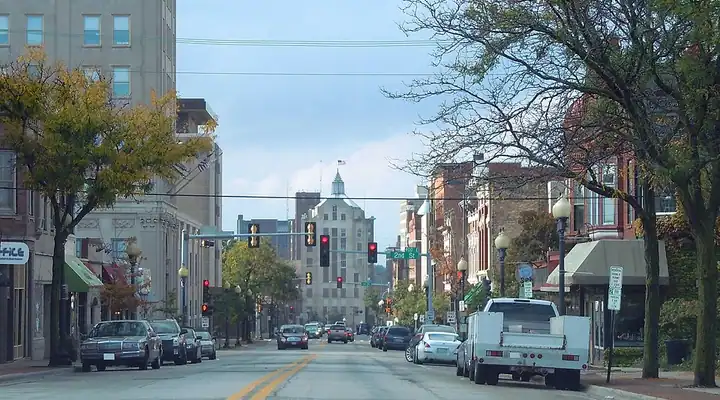 A local view of Rockford, IL