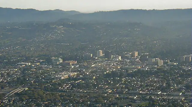 A local view of San Mateo, CA