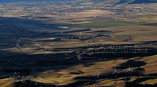 A local view of Tehachapi, CA