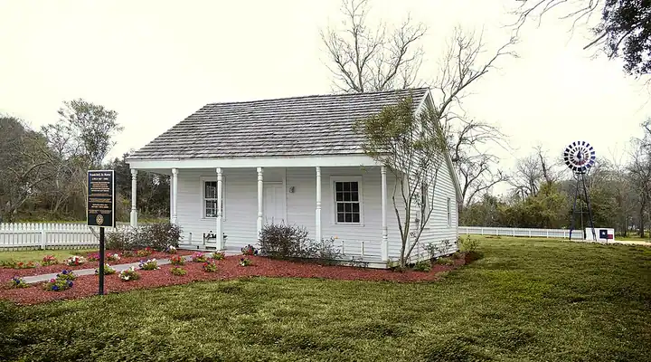 A local view of Texas City, TX