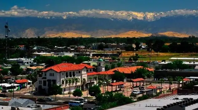 A local view of Visalia, CA