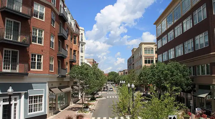 A local view of West Hartford, CT