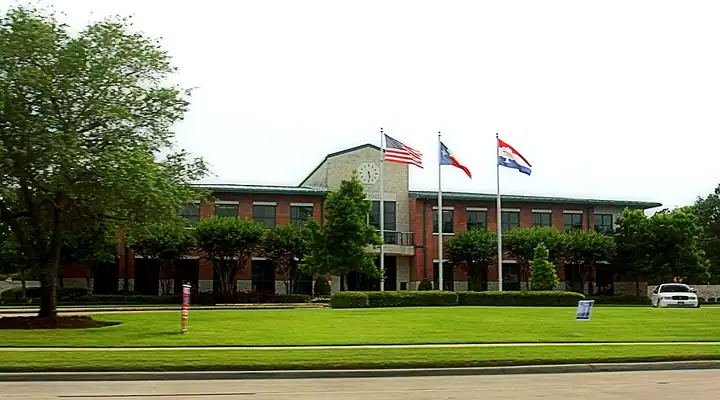 A local view of Friendswood, TX