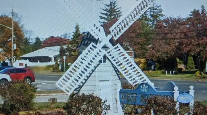 The windmill replica in West Babylon, New York